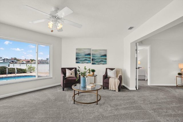 5675 BAYVIEW DRIVE, Seminole, FL 33772