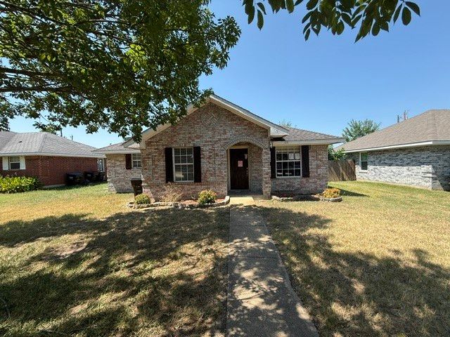 108 Amy Drive, Crandall, TX 75114