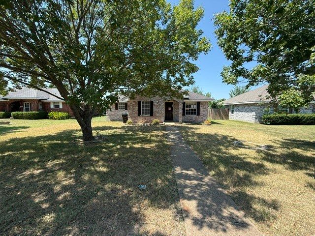 108 Amy Drive, Crandall, TX 75114