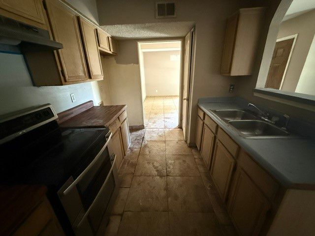 108 Amy Drive, Crandall, TX 75114
