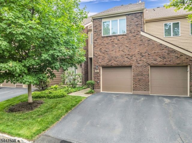 154 Leeds Ct 154, Madison Boro, NJ 07940