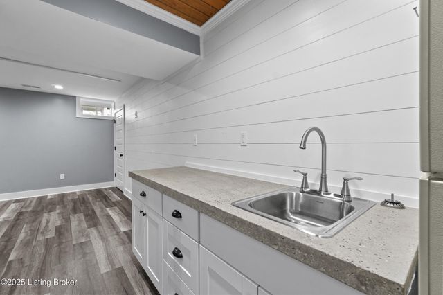 182 Washington Commons Dr, Mt Washington, KY 40047