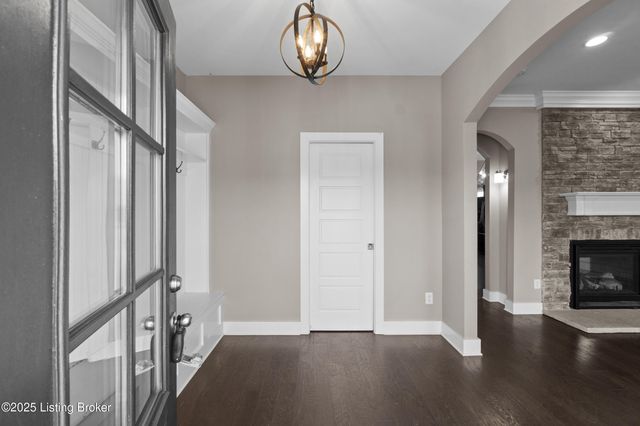 182 Washington Commons Dr, Mt Washington, KY 40047