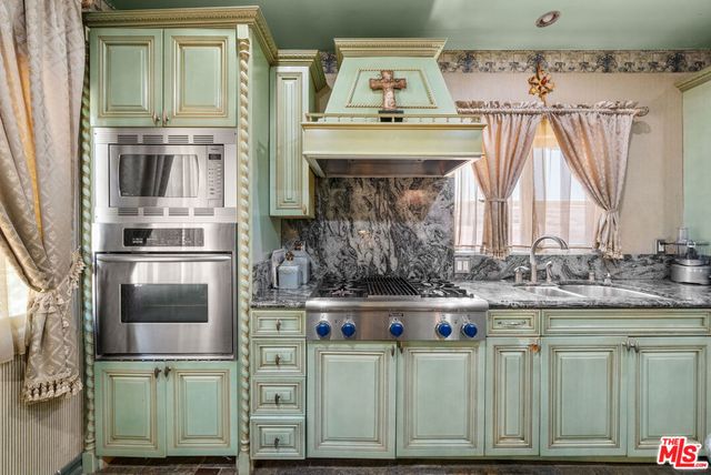 5006 Los Feliz Boulevard, Los Angeles, CA 90027