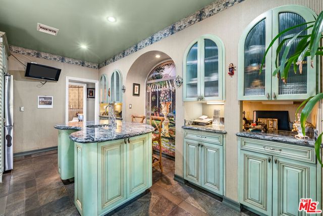 5006 Los Feliz Boulevard, Los Angeles, CA 90027