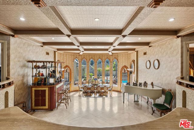 5006 Los Feliz Boulevard, Los Angeles, CA 90027