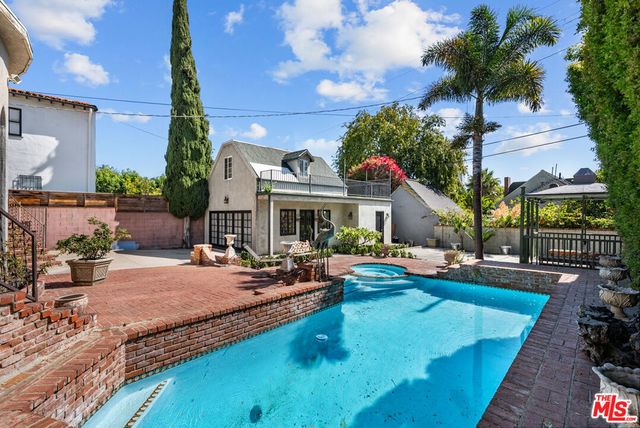 5006 Los Feliz Boulevard, Los Angeles, CA 90027