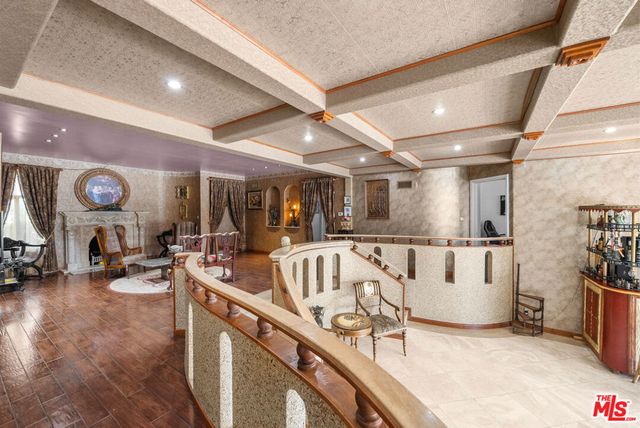 5006 Los Feliz Boulevard, Los Angeles, CA 90027