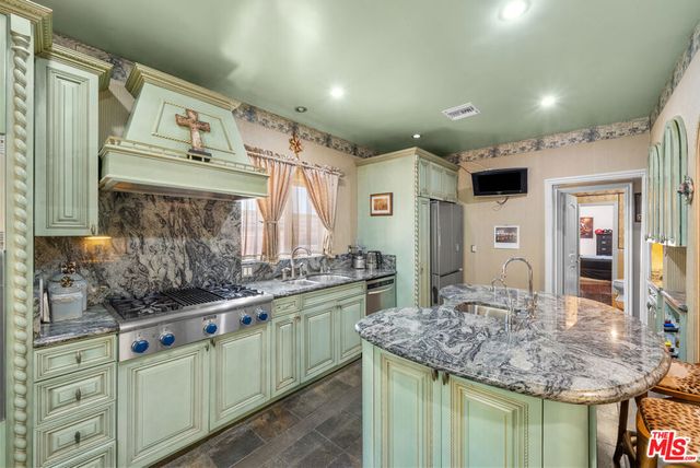 5006 Los Feliz Boulevard, Los Angeles, CA 90027