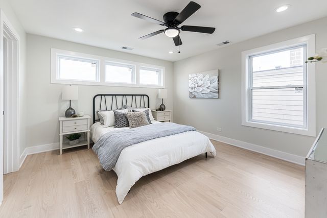 4129 N Oketo Avenue, Norridge, IL 60706