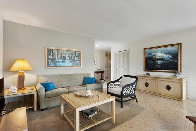 65 Antigua Court, Coronado, CA 92118