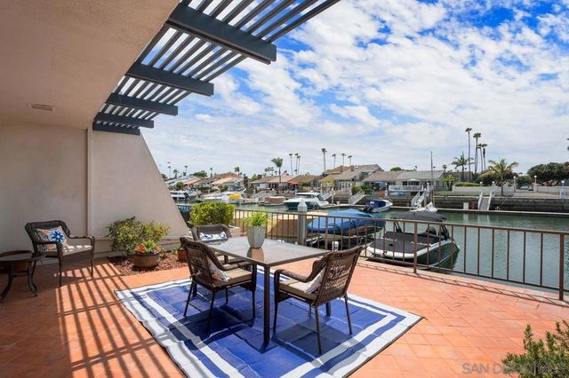 65 Antigua Court, Coronado, CA 92118