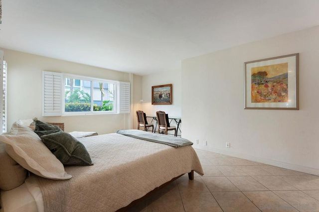 65 Antigua Court, Coronado, CA 92118
