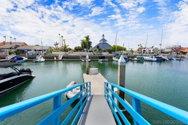 65 Antigua Court, Coronado, CA 92118