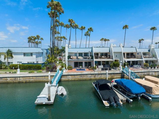 65 Antigua Court, Coronado, CA 92118