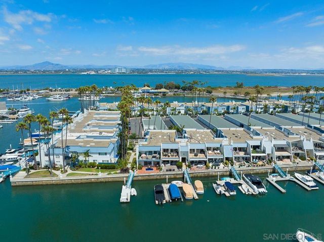 65 Antigua Court, Coronado, CA 92118