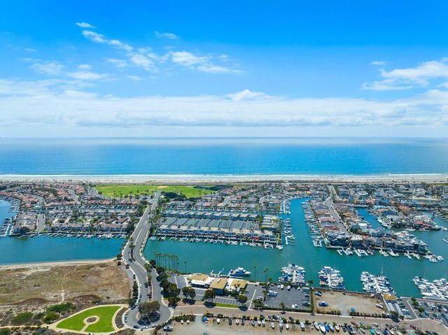 65 Antigua Court, Coronado, CA 92118
