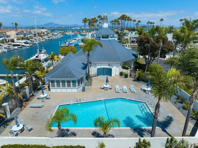 65 Antigua Court, Coronado, CA 92118