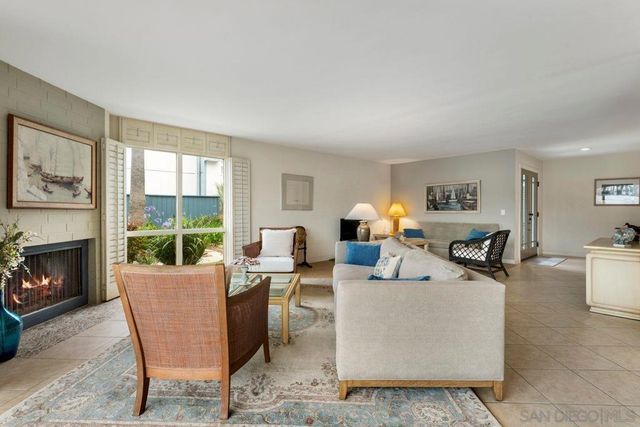 65 Antigua Court, Coronado, CA 92118