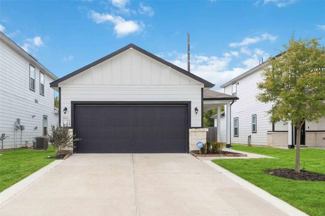 11611 Gristmill Grange Drive, Crosby, TX 77532