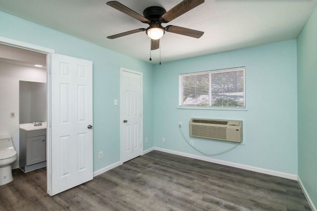 811 S Mesquite Street 08, Arlington, TX 76010