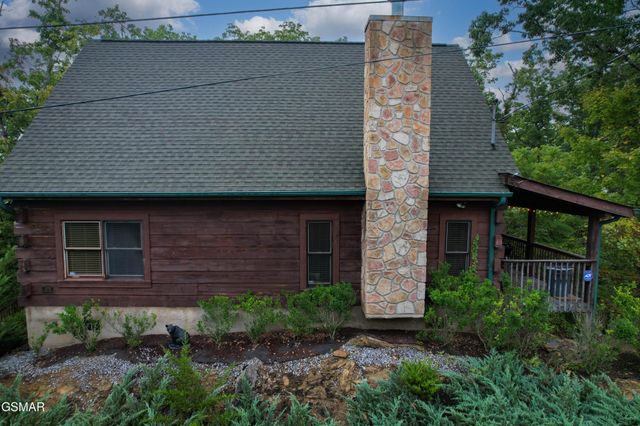 2175 Wingspan Drive, Sevierville, TN 37876