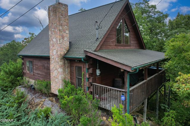 2175 Wingspan Drive, Sevierville, TN 37876