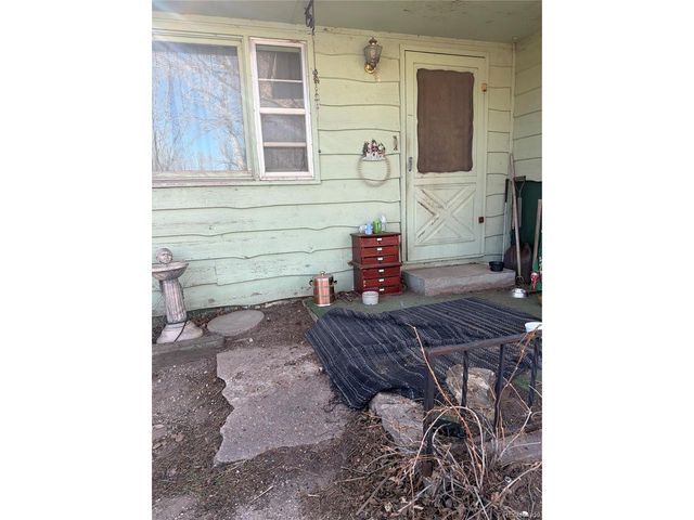 210 E Gandy Ave, Keenesburg, CO 80643