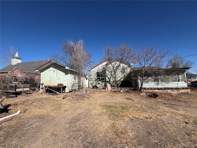 210 E Gandy Ave, Keenesburg, CO 80643