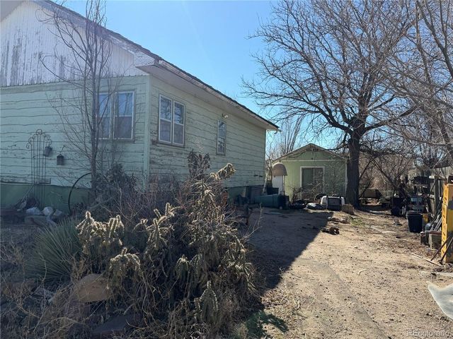 210 E Gandy Ave, Keenesburg, CO 80643