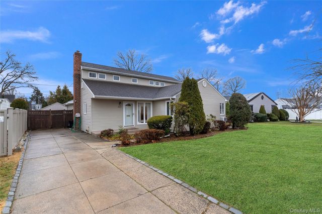 627 Buxton Avenue, West Hempstead, NY 11552