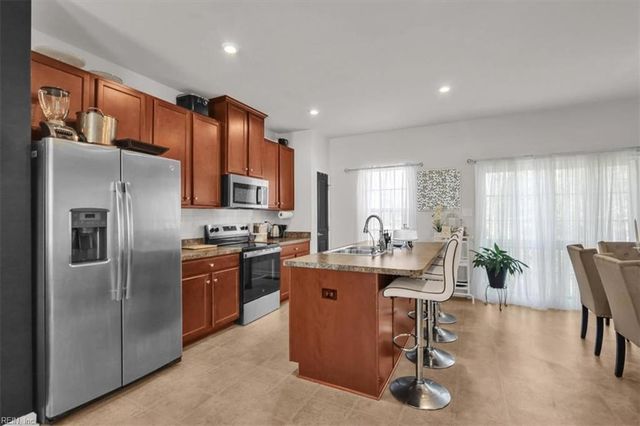 106 McCormick PL, Williamsburg, VA 23185