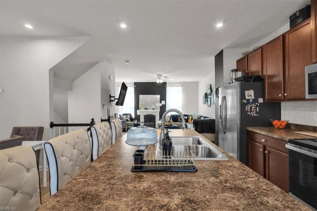 106 McCormick PL, Williamsburg, VA 23185