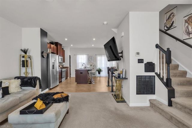 106 McCormick PL, Williamsburg, VA 23185