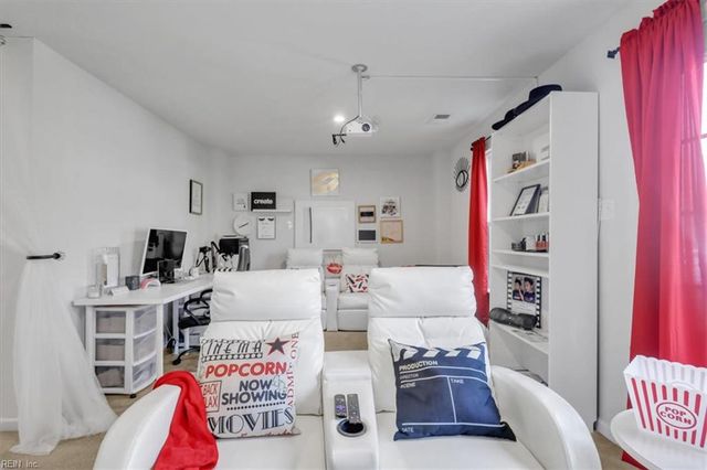 106 McCormick PL, Williamsburg, VA 23185