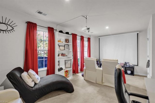 106 McCormick PL, Williamsburg, VA 23185