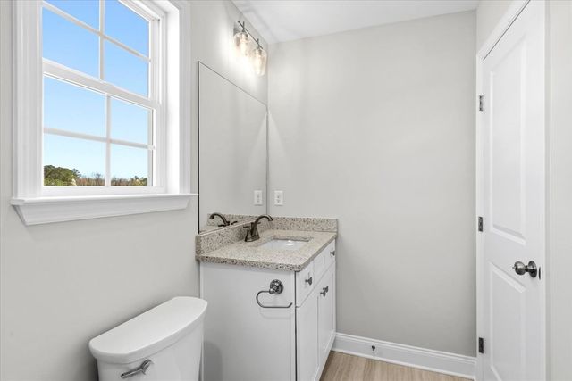 142 Andros Dr, Dalton, GA 30721