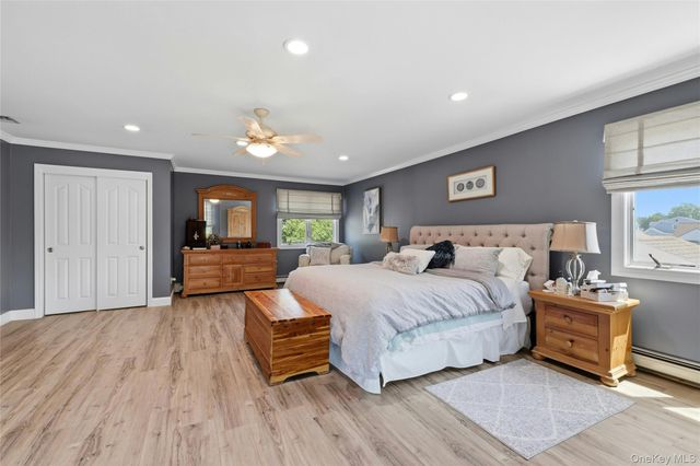 852 Jackson Avenue, Franklin Square, NY 11010