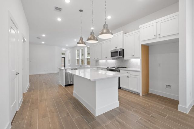 648 Crested Duck Court, Willis, TX 77318