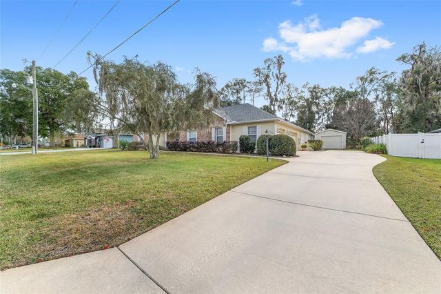 2320 SE 33RD PLACE, Ocala, FL 34471