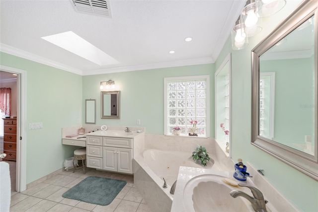 2320 SE 33RD PLACE, Ocala, FL 34471