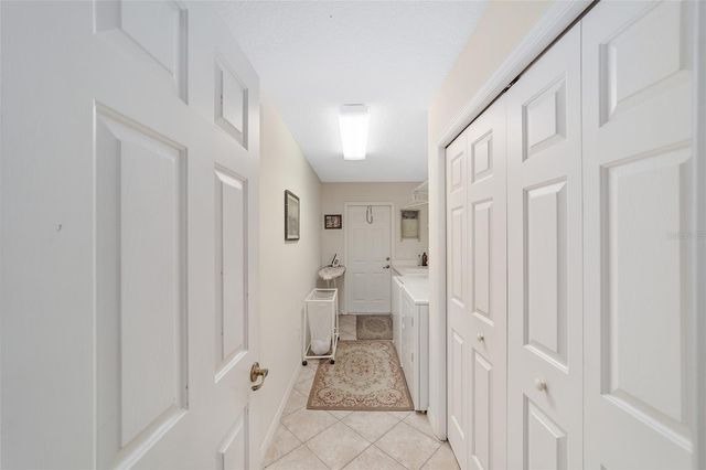 2320 SE 33RD PLACE, Ocala, FL 34471