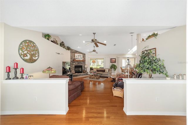 2320 SE 33RD PLACE, Ocala, FL 34471