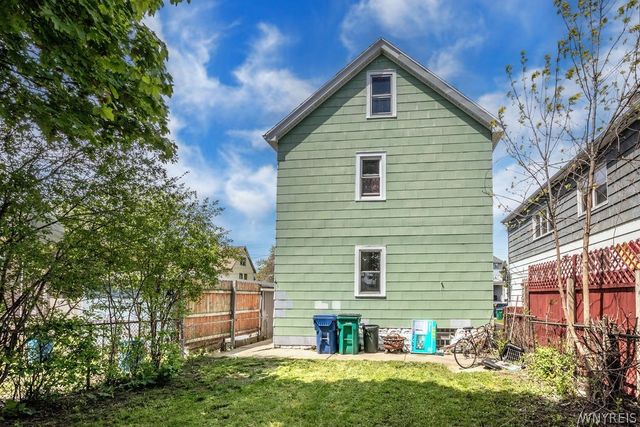15 Sunset Street, Buffalo, NY 14207