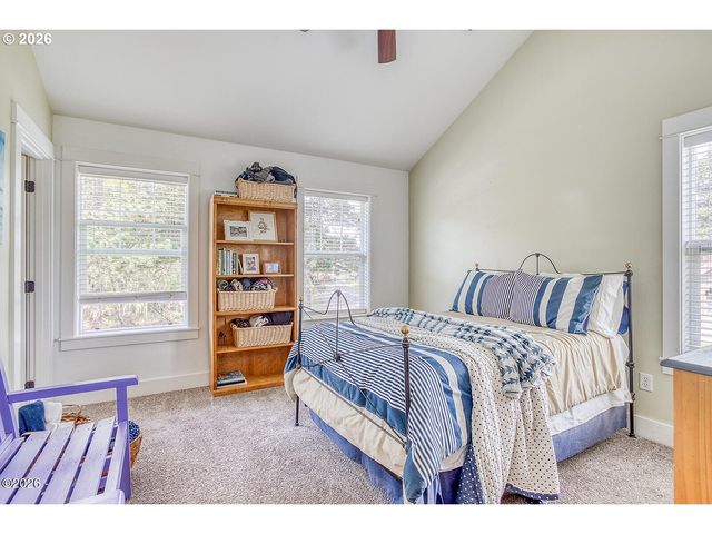 2830 Sw COAST Ave, Lincoln City, OR 97367