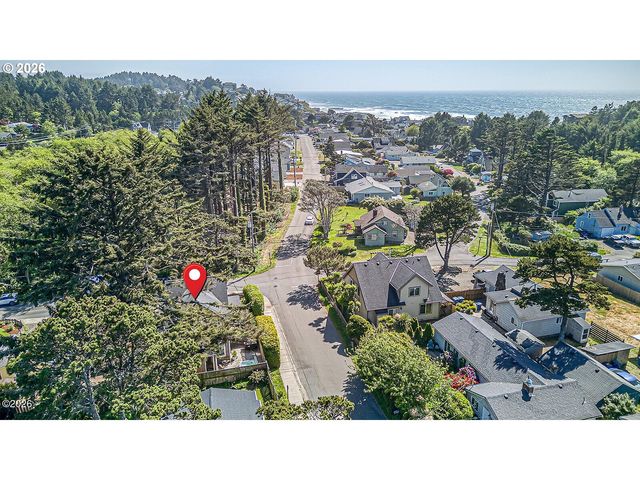 2830 Sw COAST Ave, Lincoln City, OR 97367
