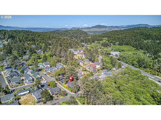 2830 Sw COAST Ave, Lincoln City, OR 97367