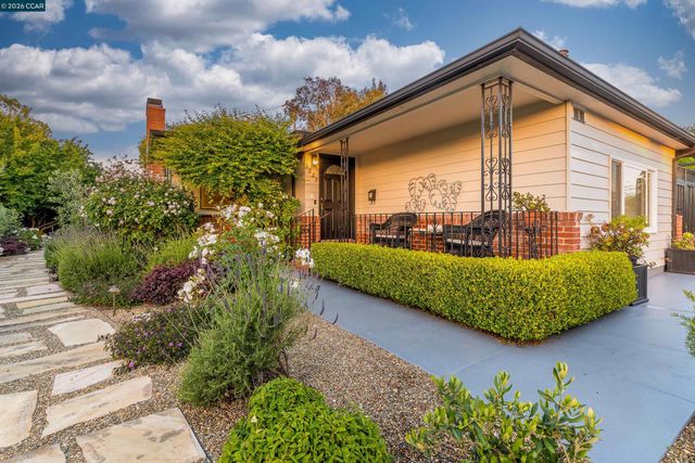 3229-3231 Toyon Ter, Alameda, CA 94501
