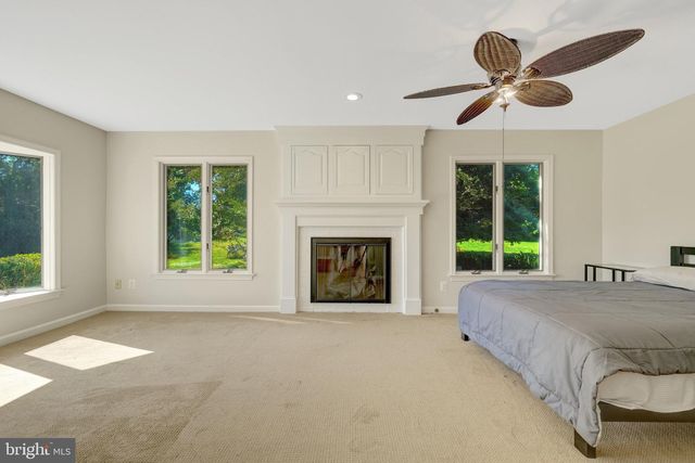 756 APPLEWOOD LN, Great Falls, VA 22066