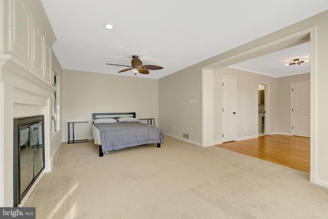 756 APPLEWOOD LN, Great Falls, VA 22066